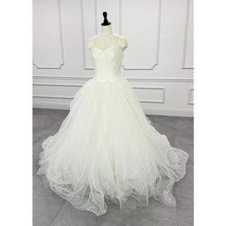 ヴェラウォン VERA WANG BRIDE Octavia オクタヴィア プリンセスライン ウェディングドレス オフホワイト セカンドオーナー チュール ベアトップ(ウェディングドレス)