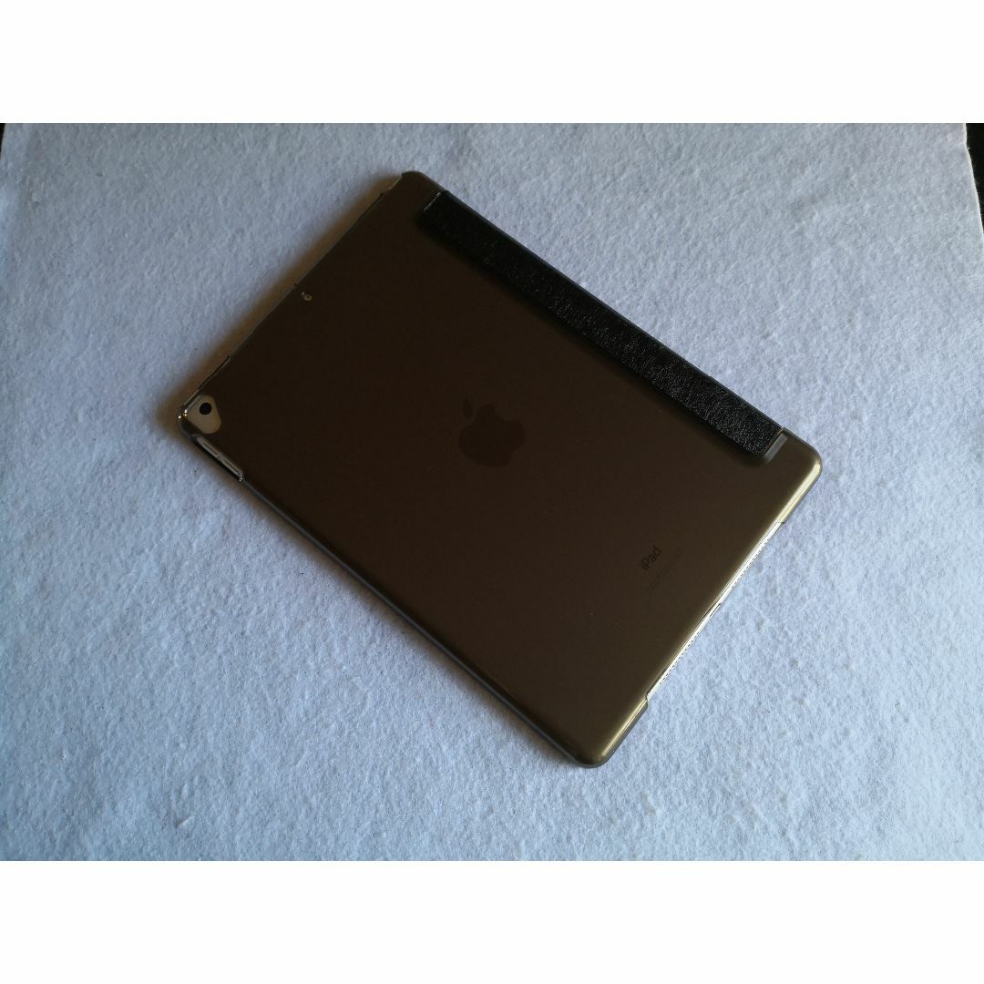 薄型 軽量iPad 9/8/7世代 10.2インチ ブラック スマートケース スマホ/家電/カメラのスマホアクセサリー(iPadケース)の商品写真