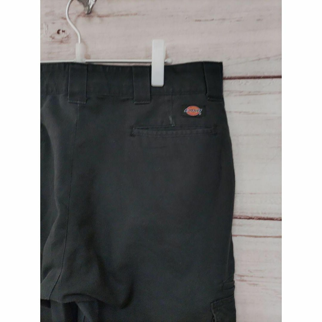 Dickies(ディッキーズ)のDickies　ディッキーズ　38×30　カーゴパンツ　ブラック　古着　ワーク メンズのパンツ(ワークパンツ/カーゴパンツ)の商品写真