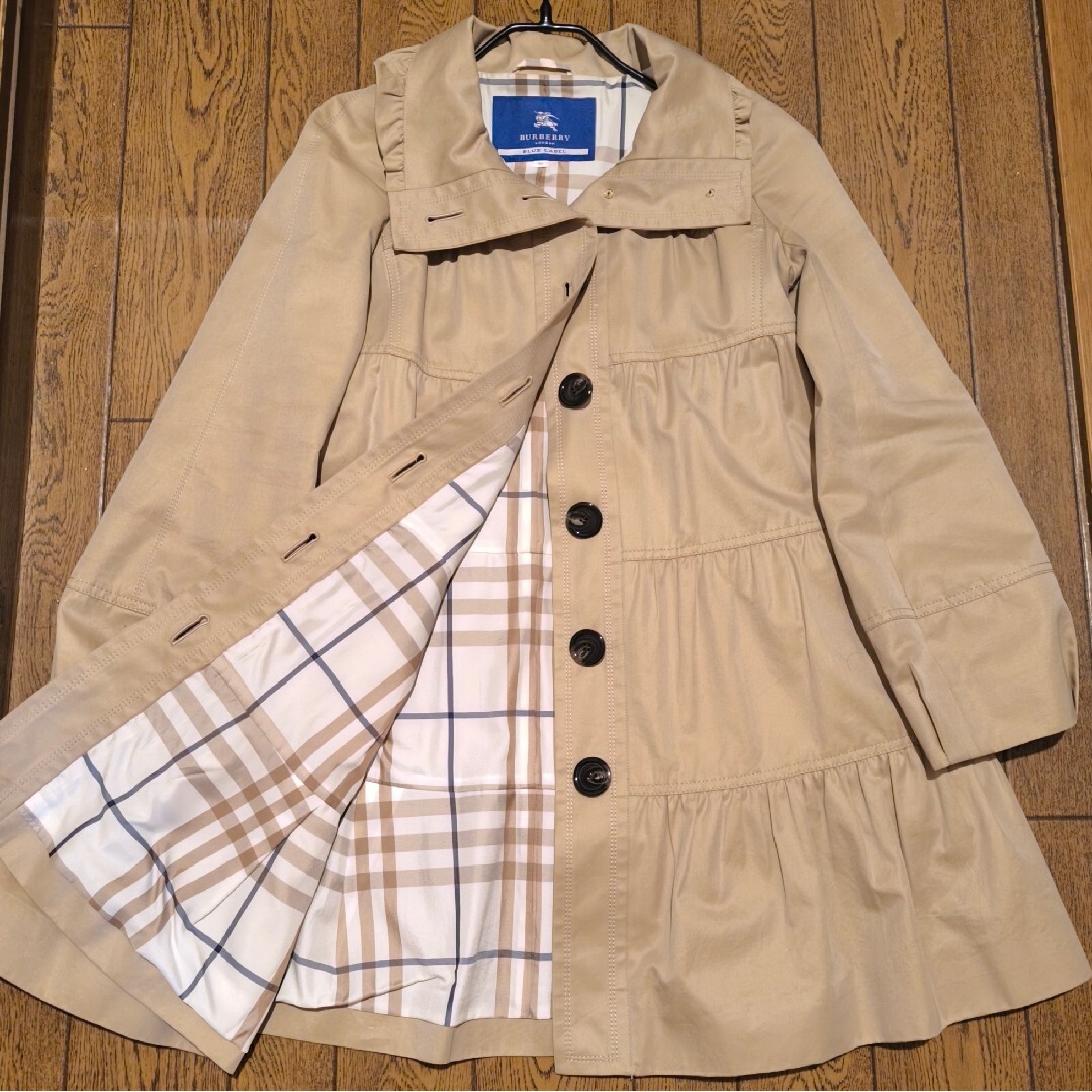 BURBERRY BLUE LABEL(バーバリーブルーレーベル)のBURBERRY バーバリー ブルーレーベル コート トレンチコート レディースのジャケット/アウター(トレンチコート)の商品写真