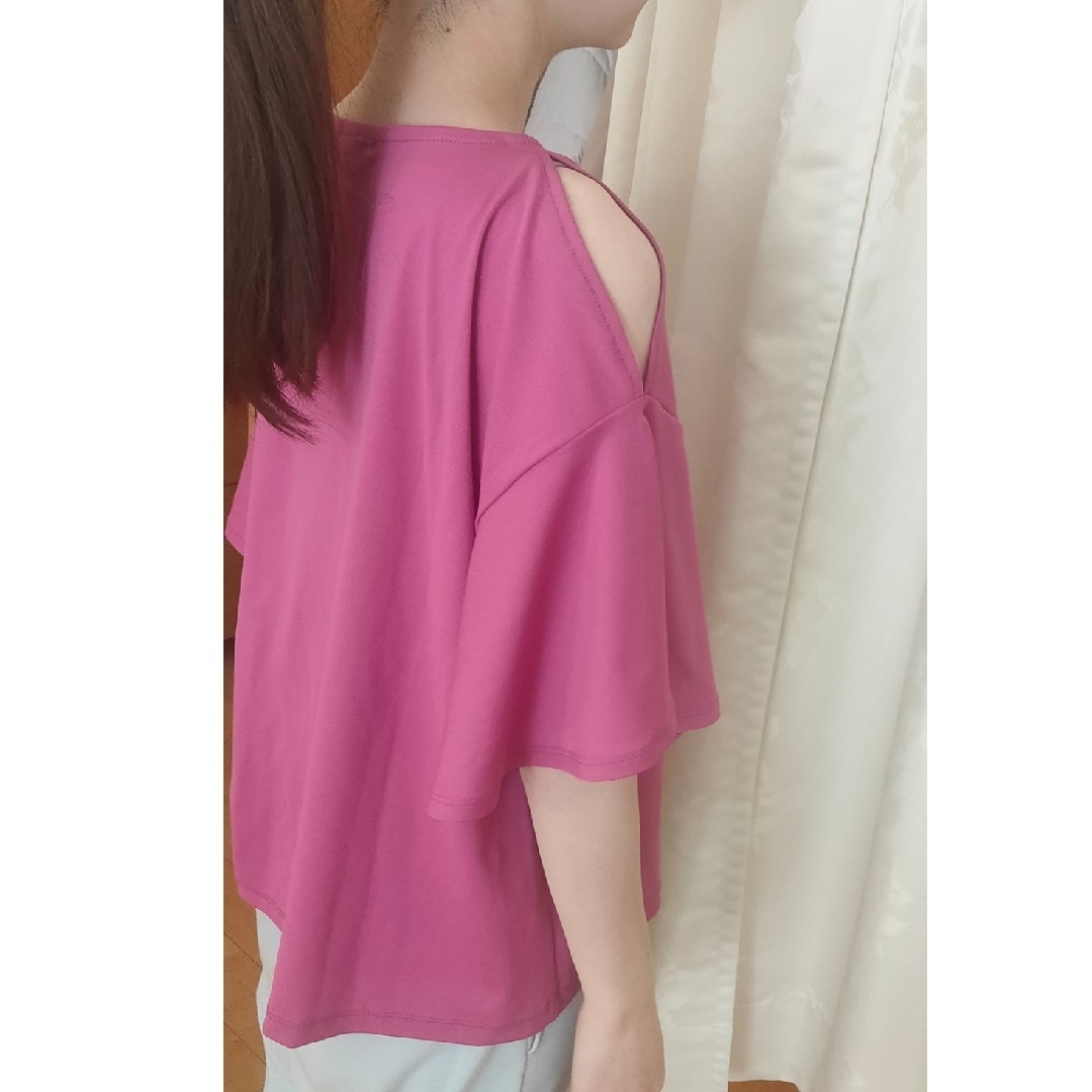 INGNI(イング)のピンクTシャツ　M レディースのトップス(Tシャツ(半袖/袖なし))の商品写真