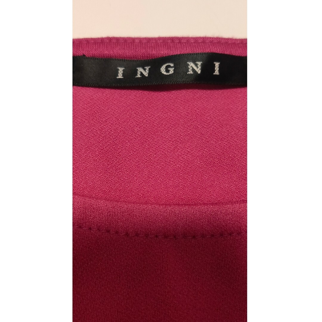 INGNI(イング)のピンクTシャツ　M レディースのトップス(Tシャツ(半袖/袖なし))の商品写真