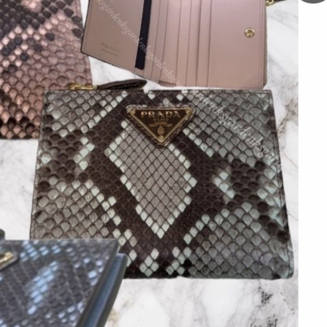 PRADA - 新品 希少品 プラダ パイソン 財布の通販 by た shop PRADA - 新品 希少品 プラダ パイソン 財布の通販 by た shop