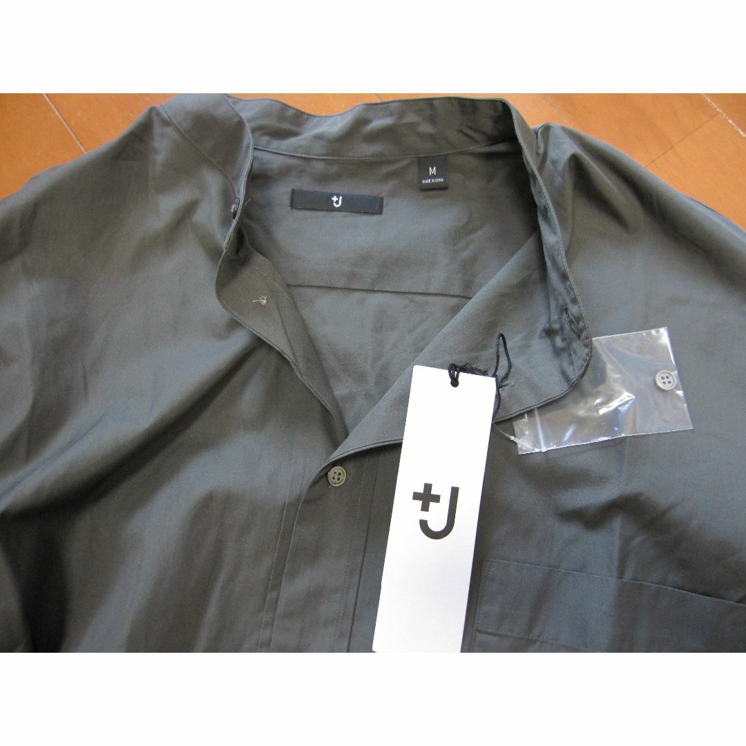 UNIQLO(ユニクロ)の新品 +J スーピマコットンオーバーサイズスタンドカラーシャツ オリーブ メンズのトップス(シャツ)の商品写真