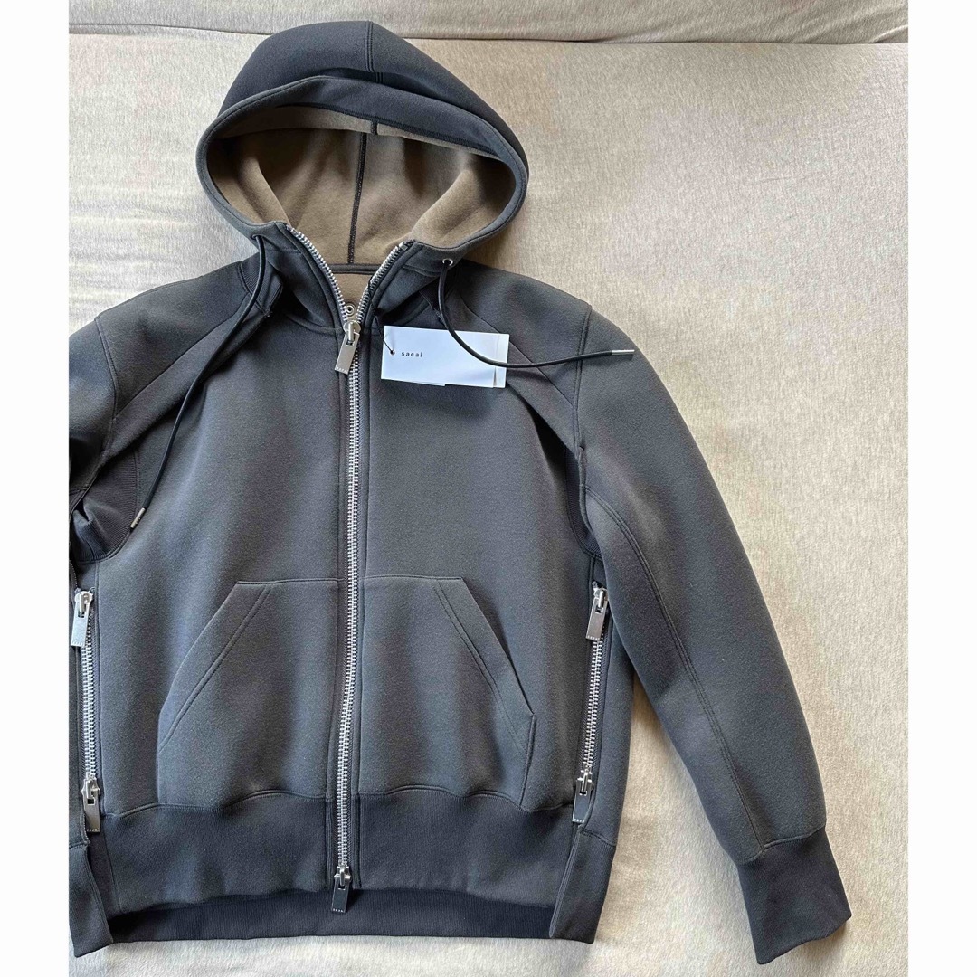 sacai(サカイ)の2新品 sacai レディース スポンジ スウェット ブルゾン パーカー グレー レディースのトップス(トレーナー/スウェット)の商品写真