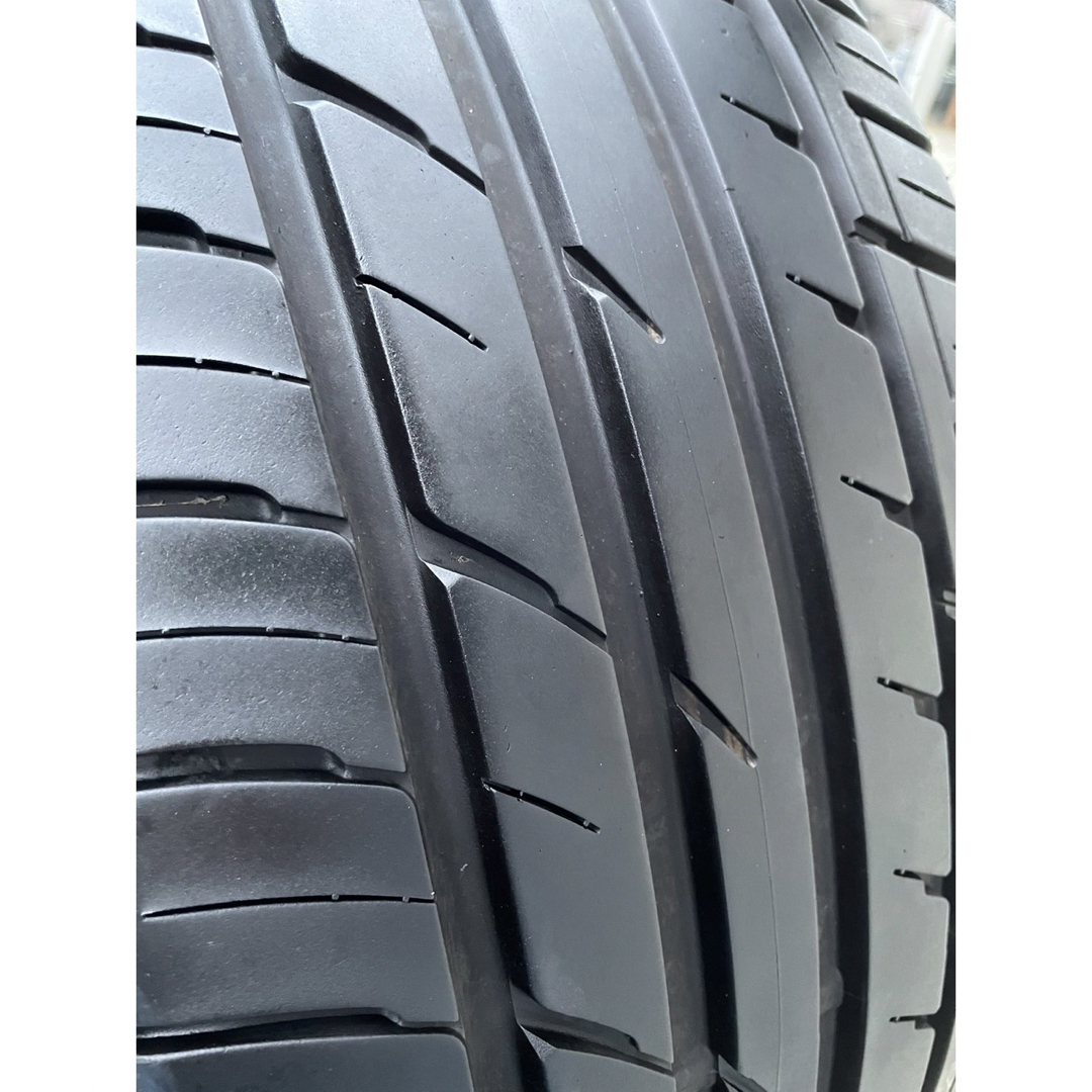 ファルケン(ファルケン)の235/50R18 101W XL ファルケン ジークス 夏 サマータイヤ　３本 自動車/バイクの自動車(タイヤ)の商品写真