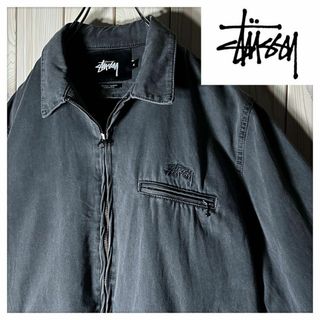 ステューシー(STUSSY)の【USA製 後染め加工 M】ステューシー 刺繍ロゴ ワーク ジャケット 墨黒(その他)