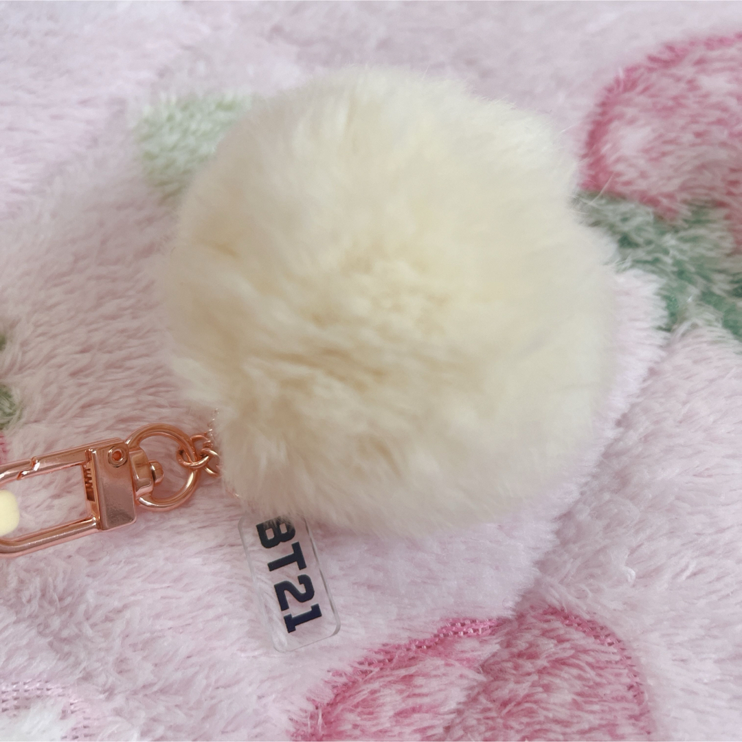 BT21(ビーティーイシビル)のBaby Airpods Pro Case Pom Pom  CHIMMY エンタメ/ホビーのおもちゃ/ぬいぐるみ(キャラクターグッズ)の商品写真