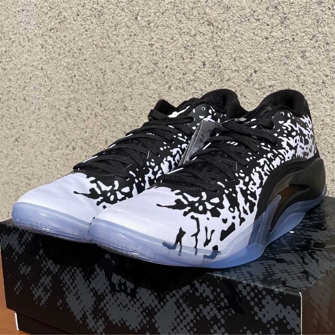 Jordan Brand（NIKE）(ジョーダン)の【極希少】NIKE Jordan Zion 3 "Black/White" スポーツ/アウトドアのスポーツ/アウトドア その他(バスケットボール)の商品写真