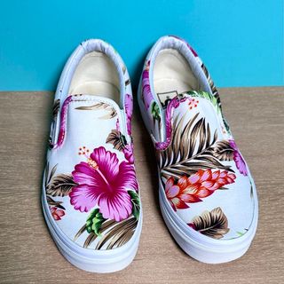 ヴァンズ(VANS)のバンズ【VANS】スリッポン　　　　　　　　　　　　　　※限定カラー(スニーカー)