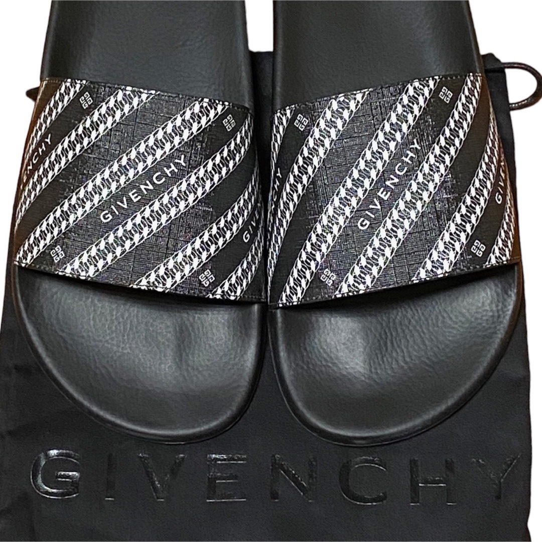 GIVENCHY - GIVENCHY ジバンシー シャワーサンダル 27㎝の通販 by GIVENCHY - GIVENCHY ジバンシー シャワーサンダル 27㎝の通販 by