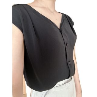 プロポーションボディドレッシング(PROPORTION BODY DRESSING)の【美品】プロポーションボディドレッシング　黒　半袖　ブラウス(シャツ/ブラウス(半袖/袖なし))