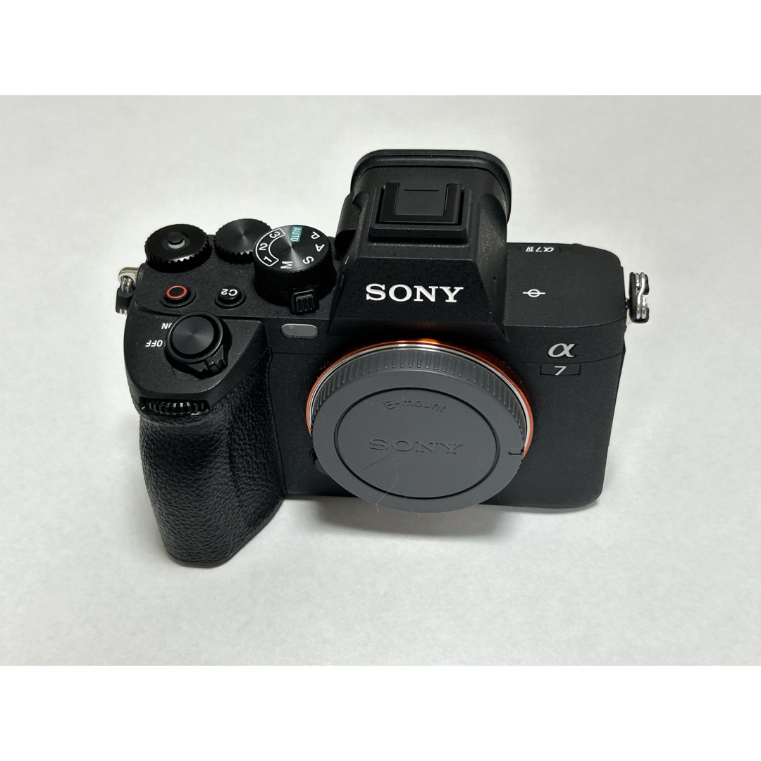 SONY(ソニー)の【週末値下】SONY  a7 IV TAMRONズーム＋SONY単焦点 スマホ/家電/カメラのカメラ(ミラーレス一眼)の商品写真