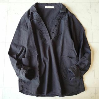 tumugu - tumugu ツムグ 日本製 コットン 製品染め スキッパー 長袖 ブラウス F