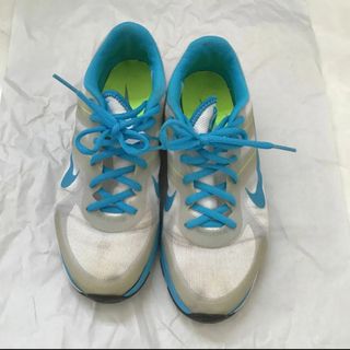 NIKEスニーカー(スニーカー)