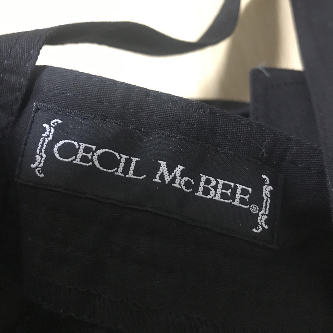 CECIL McBEE(セシルマクビー)の未使用タグ付き　セシルマクビー　CECIL Mc BEE レディース Sサイズ レディースのパンツ(オールインワン)の商品写真