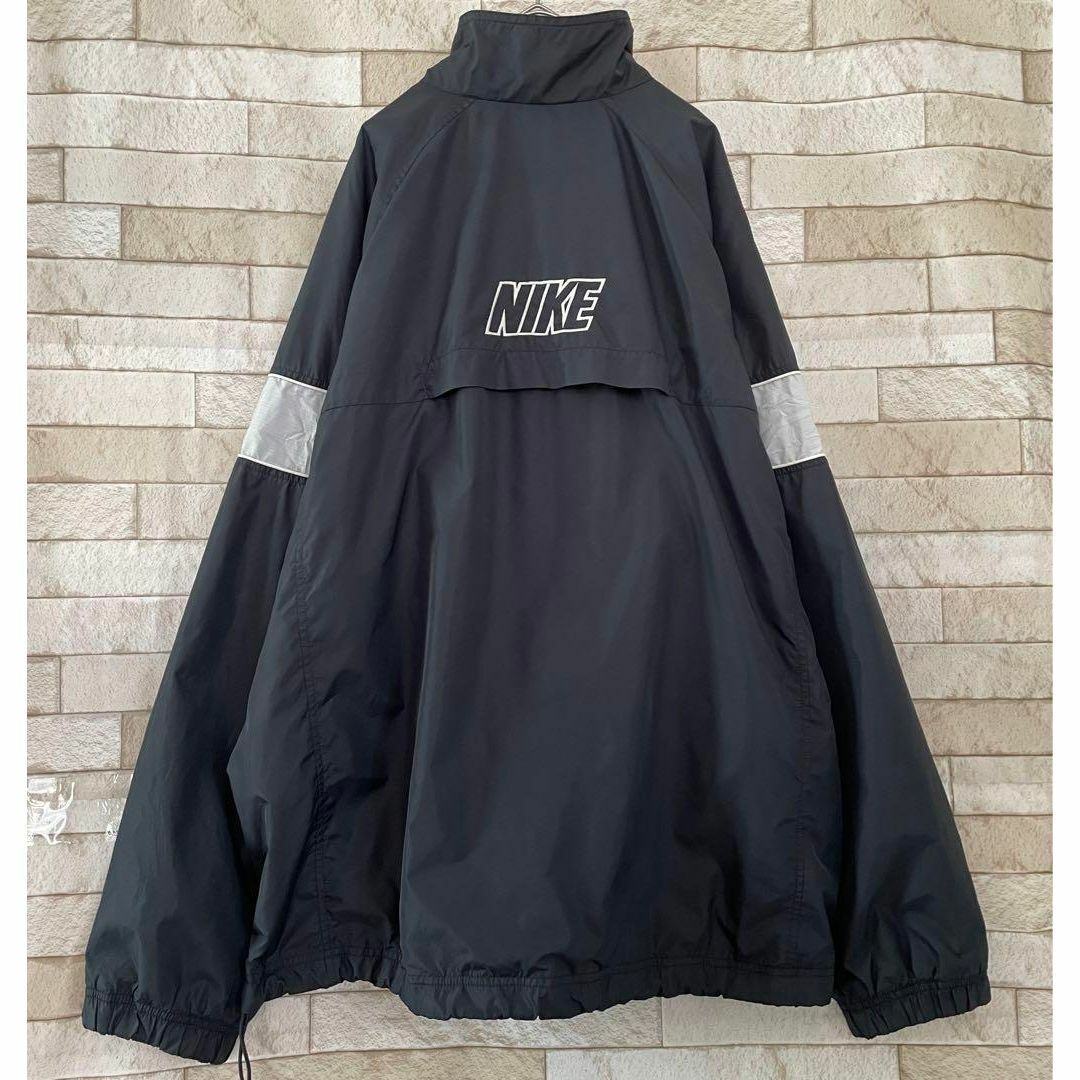 NIKE(ナイキ)のNIKE ナイキ ナイロンジャケット 両面刺繍 メッシュ 黒 XL メンズのジャケット/アウター(ナイロンジャケット)の商品写真