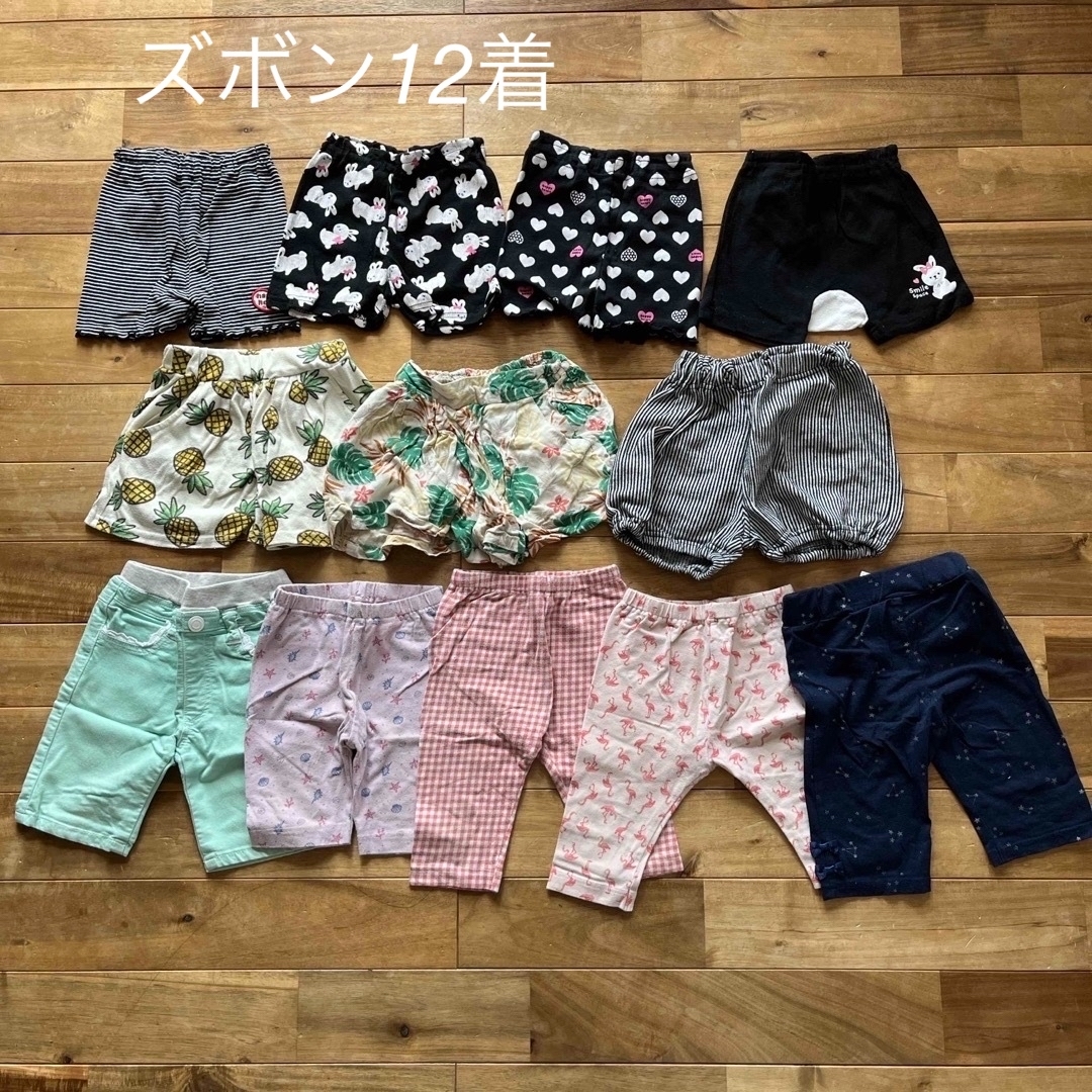 UNIQLO(ユニクロ)の子供服　まとめ売り　女の子　90  キッズ/ベビー/マタニティのキッズ服女の子用(90cm~)(Tシャツ/カットソー)の商品写真