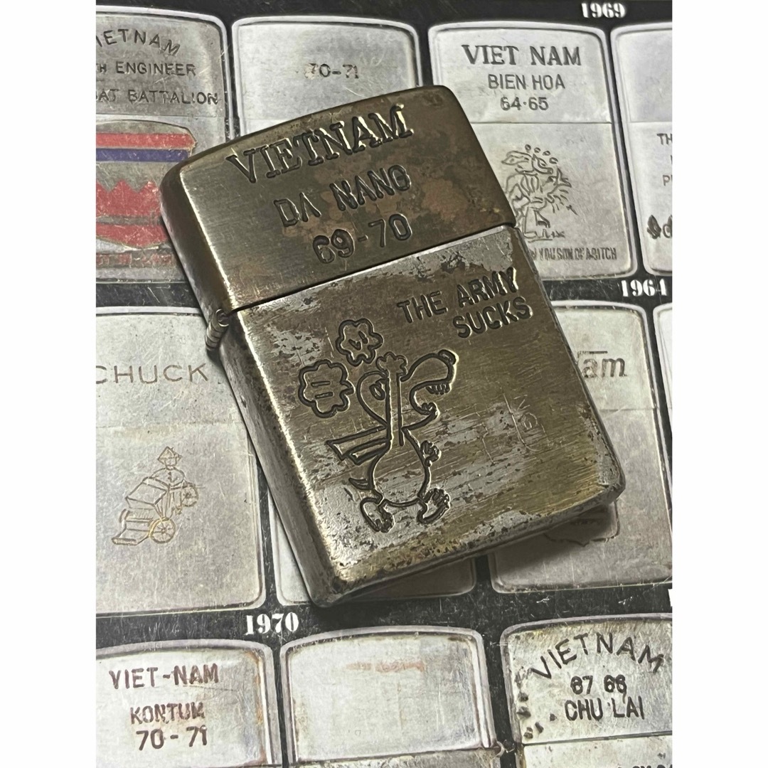 ZIPPO(ジッポー)の【ベトナムZIPPO】本物 1969年製ベトナムジッポー「スヌーピー」DA NA メンズのファッション小物(タバコグッズ)の商品写真