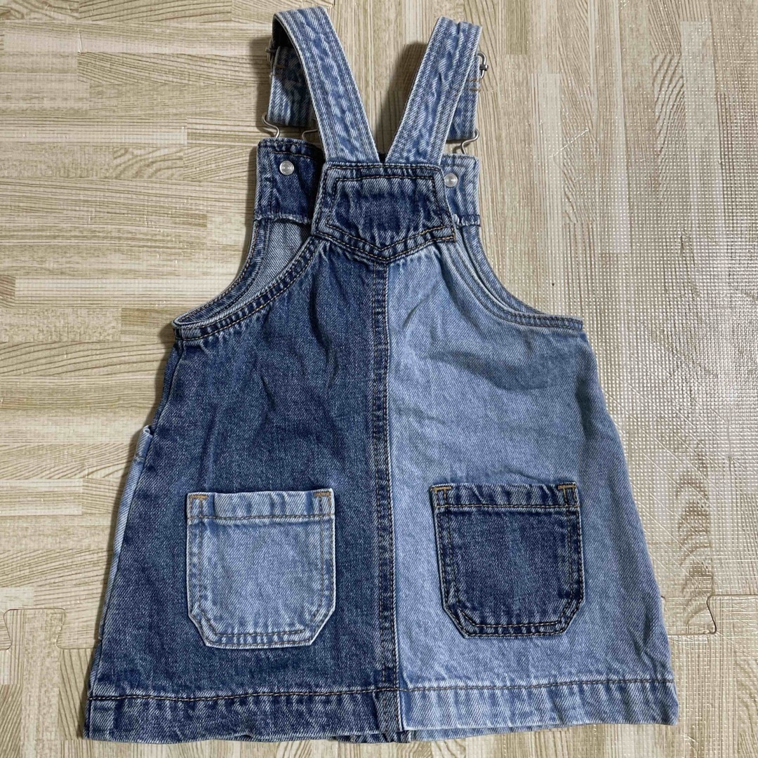 babyGAP(ベビーギャップ)の新品　GAP オーバーオール　スカート キッズ/ベビー/マタニティのベビー服(~85cm)(ワンピース)の商品写真