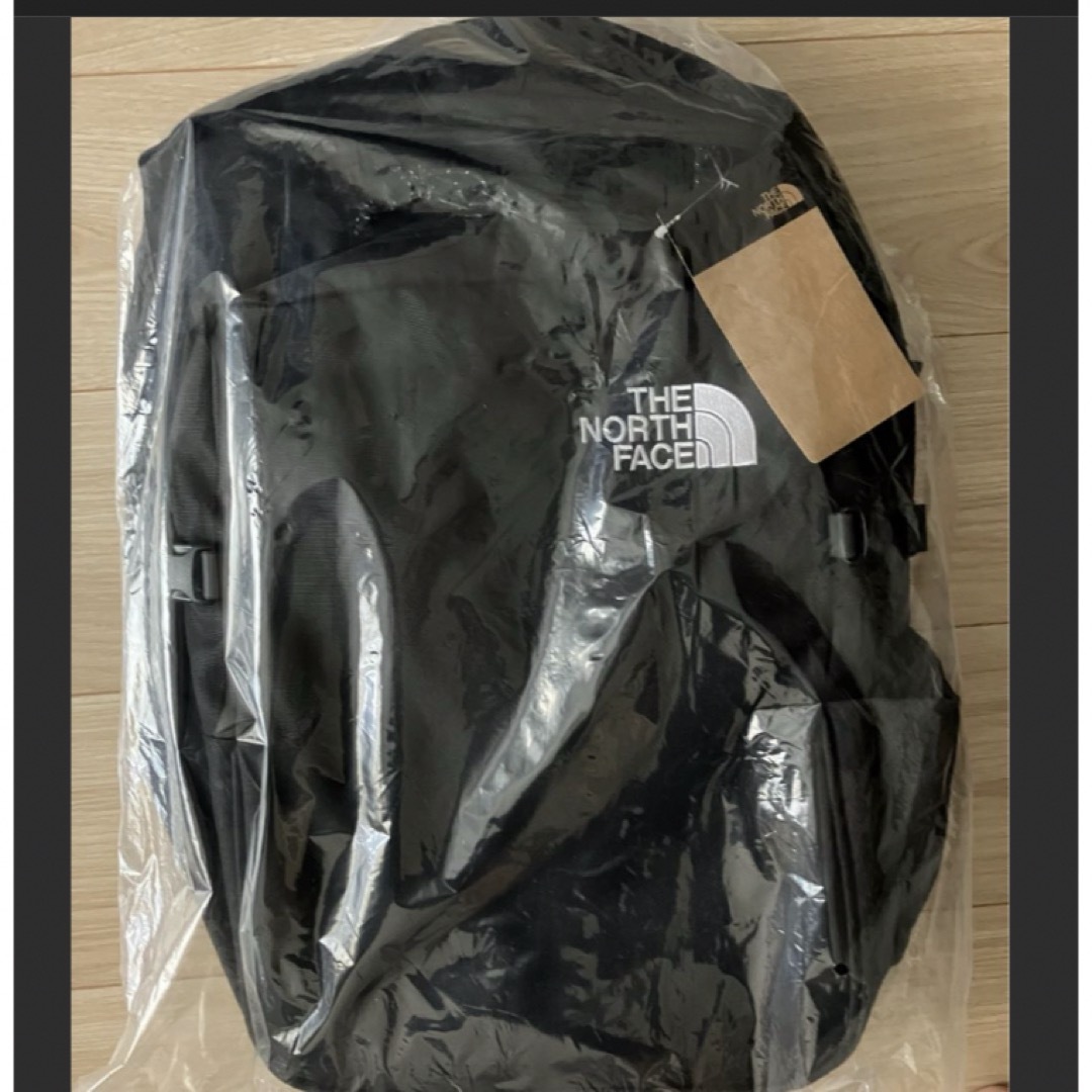 THE NORTH FACE(ザノースフェイス)の【未開封新品】ノースフェイス　リュック  24L 自立ボックス型　PC収納　軽量 メンズのバッグ(バッグパック/リュック)の商品写真