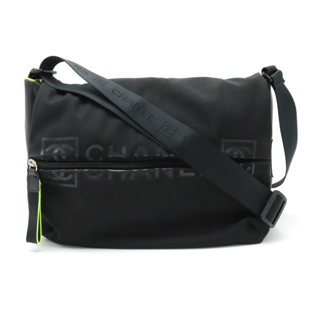 CHANEL(シャネル)のシャネル スポーツライン ココマーク ショルダーバッグ （12380588） レディースのバッグ(ショルダーバッグ)の商品写真