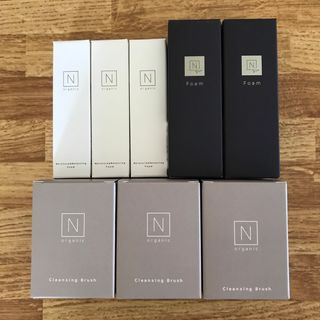 N organic - Nオーガニック・Vie フォーム2種 計5点 クレンジングブラシ 3個付き