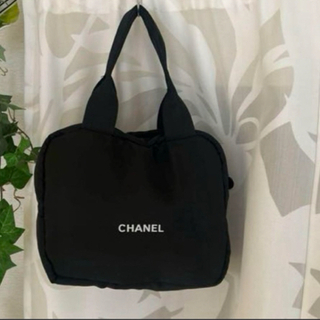 シャネル(CHANEL)のシャネルノベルティ 化粧ポーチトートバッグ ミニバッグ 黒(トートバッグ)