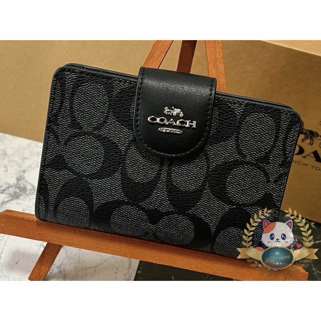 COACH(コーチ)のコーチ COACH  二つ折り財布  レディース　おまけ付き レディースのファッション小物(財布)の商品写真