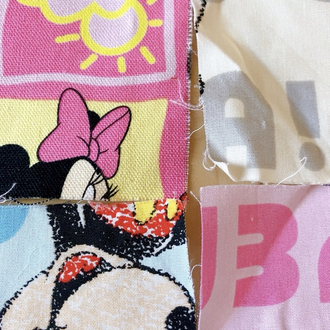 ミッキーマウス(ミッキーマウス)のミッキー　ハギレ生地 ハンドメイドの素材/材料(生地/糸)の商品写真