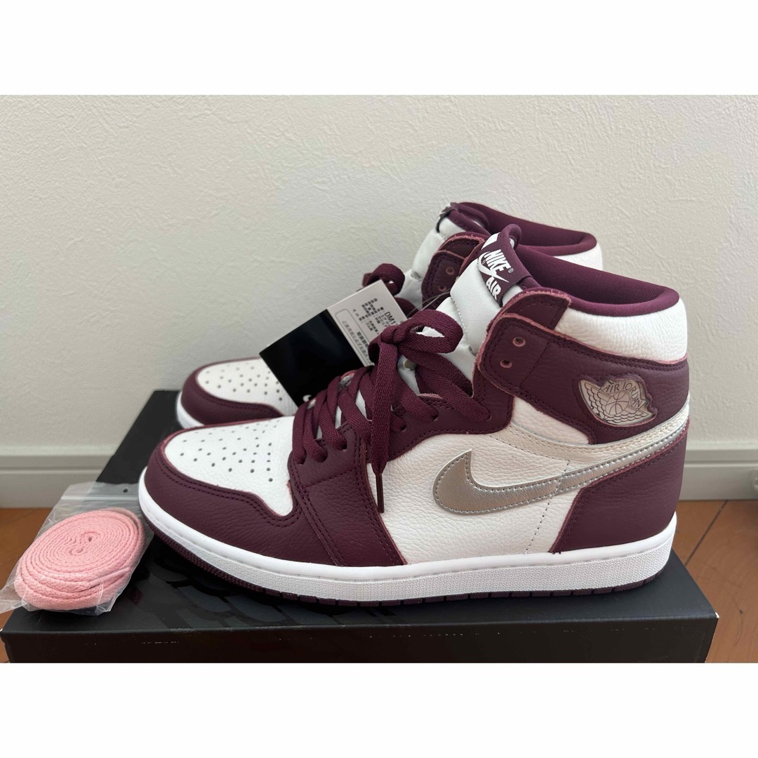 Jordan Brand（NIKE）(ジョーダン)の新品タグ付★ NIKE AIR JORDAN1 MID SEレトロハイボールド メンズの靴/シューズ(スニーカー)の商品写真