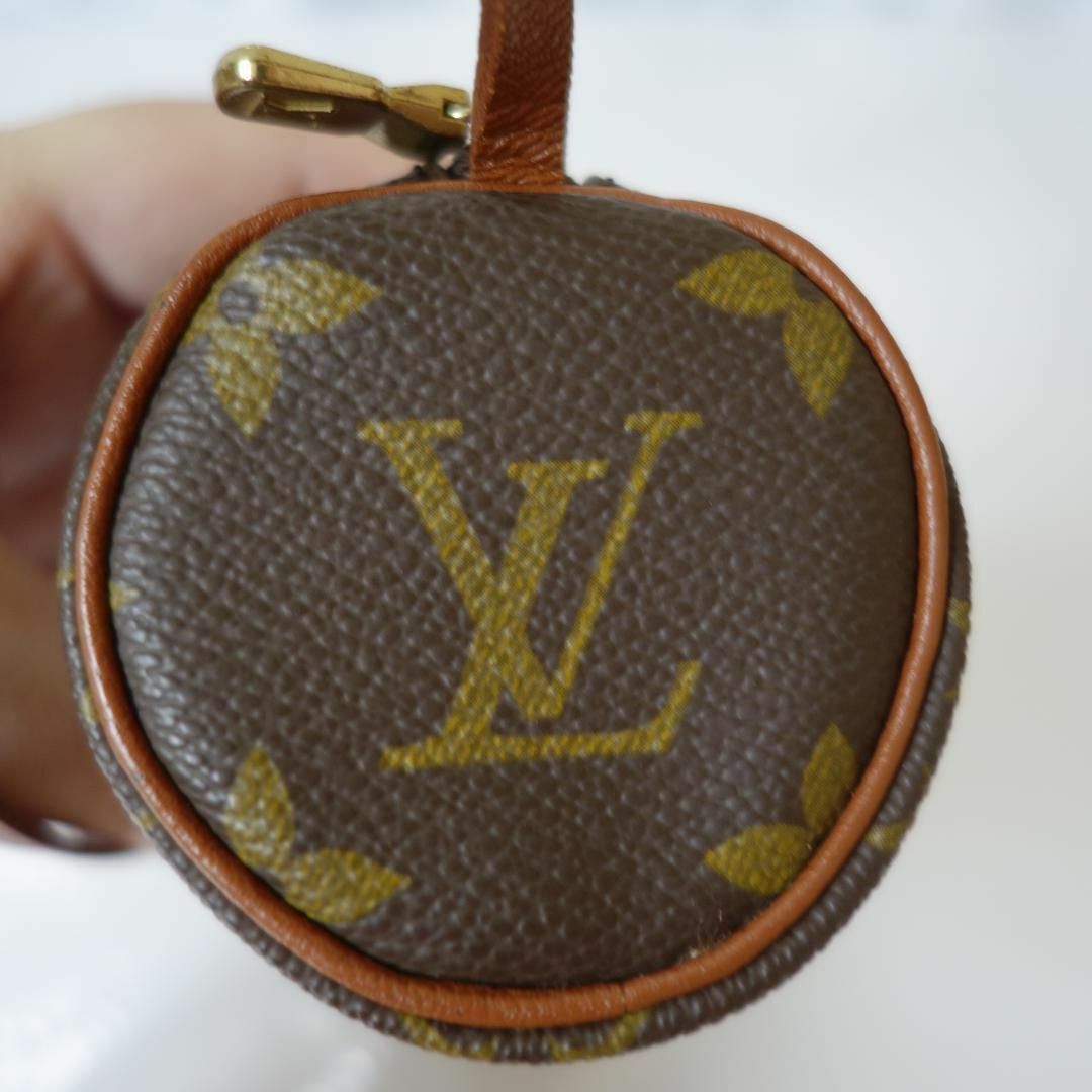 LOUIS VUITTON(ルイヴィトン)の★極美品★　ルイヴィトン　モノグラム　パピヨン用ポーチ レディースのファッション小物(ポーチ)の商品写真