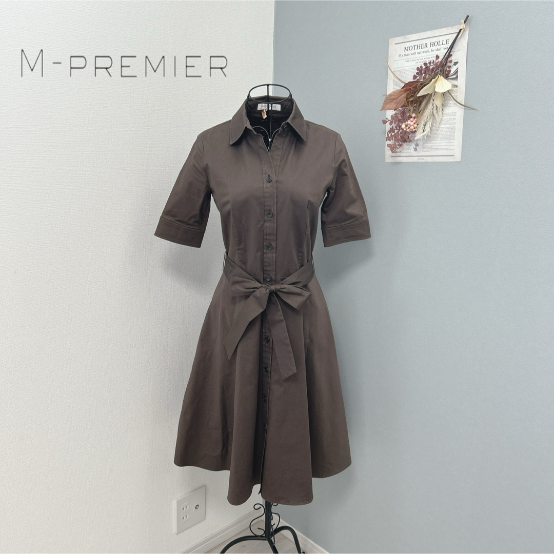 M-premier(エムプルミエ)のエムプルミエ　1度着用　半袖　ワンピース　美品 レディースのワンピース(ひざ丈ワンピース)の商品写真