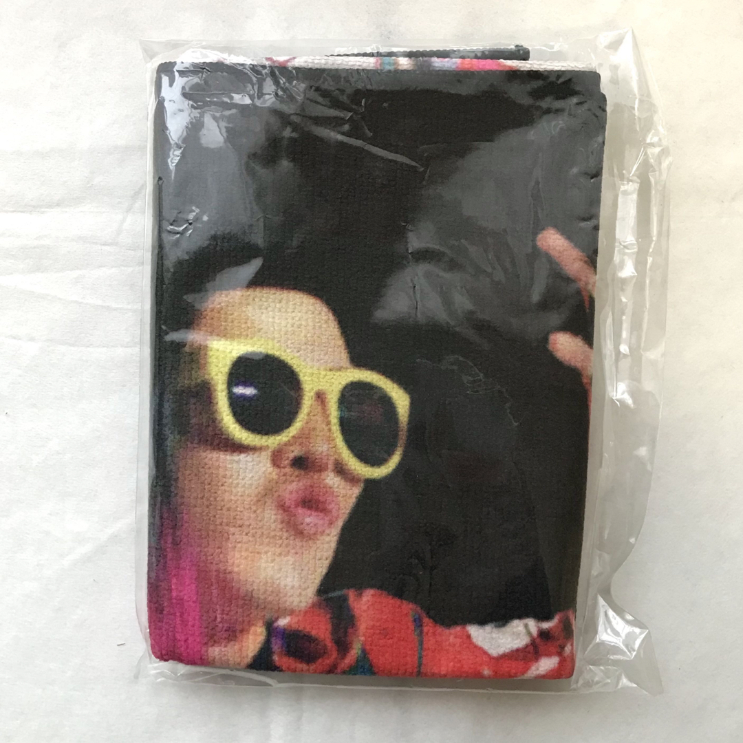 BIGBANG(ビッグバン)の【 新品未開封 】G-DRAGON ALWAYS GD スローガン エンタメ/ホビーのタレントグッズ(アイドルグッズ)の商品写真