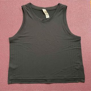 ルルレモン(lululemon)のルルレモン　トップス  タンクトップ　6(ヨガ)