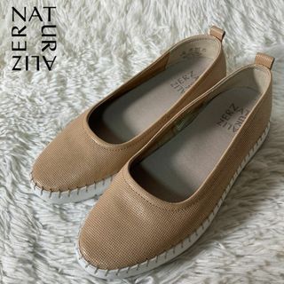 ナチュラライザー(NATURALIZER)の極美品 リーガル ナチュラライザー レザー スリッポン 22.5 ベージュ(スリッポン/モカシン)