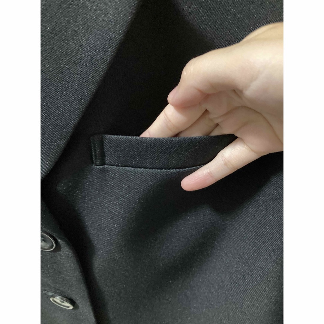 GU(ジーユー)のジーユー　GU テーラードクロップドジャケット　ブラック　黒　sサイズ レディースのジャケット/アウター(テーラードジャケット)の商品写真