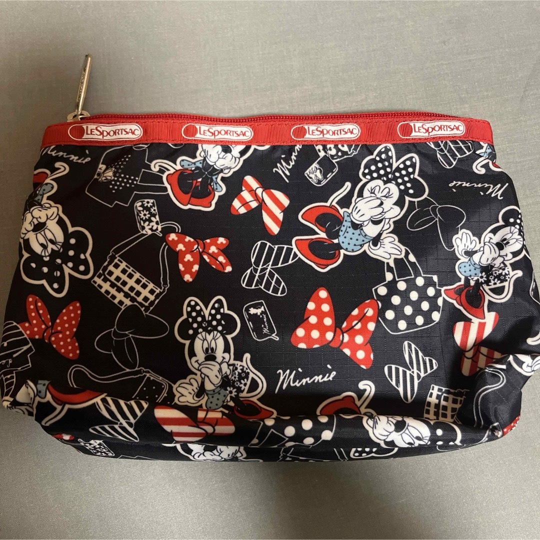 LeSportsac(レスポートサック)のレスポートサック　ミニーちゃん　ミニーズクローゼット柄　ポーチ　ディズニー レディースのファッション小物(ポーチ)の商品写真