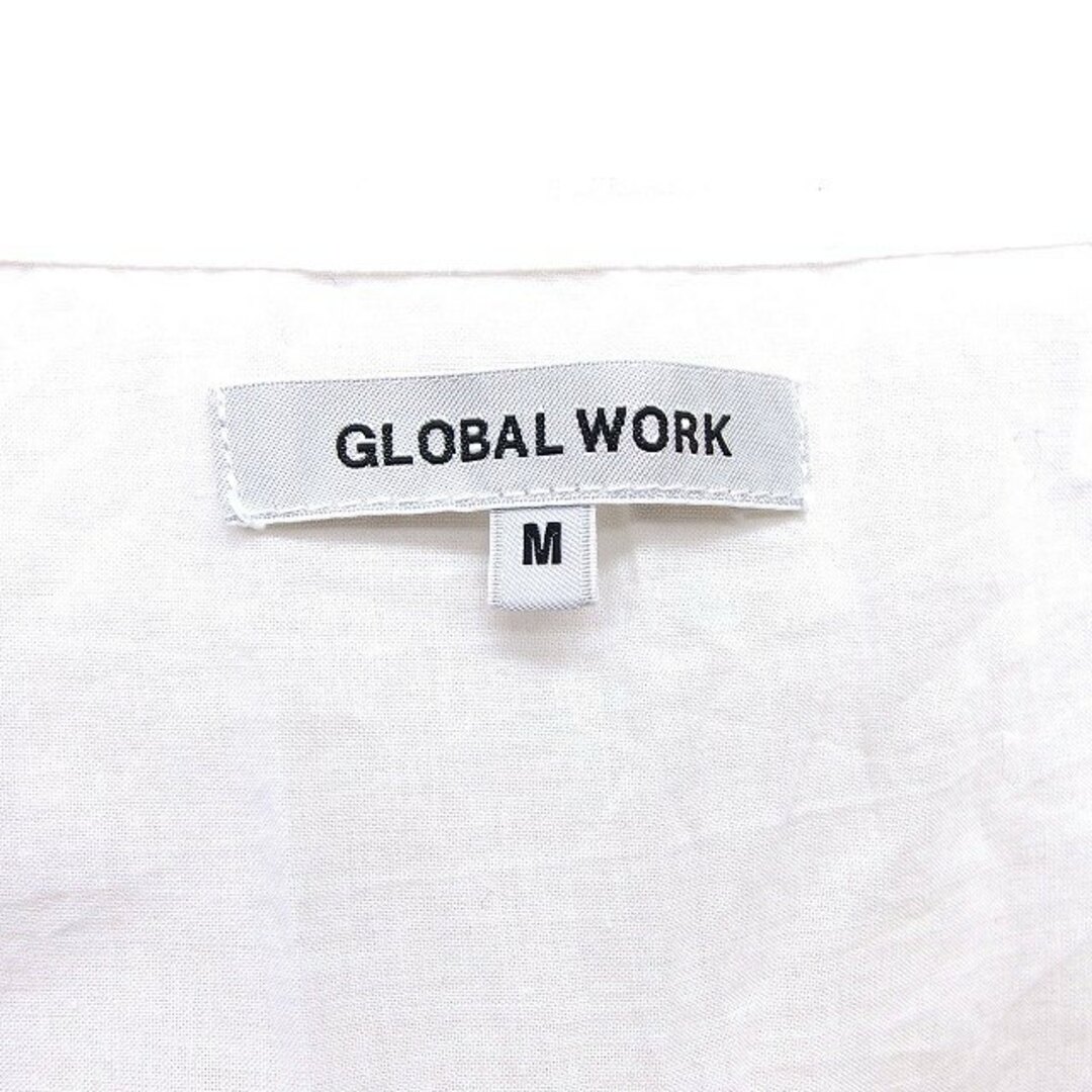 GLOBAL WORK(グローバルワーク)のグローバルワーク ブラウス カットソー 透け感 刺繍 ボートネック スリット M レディースのトップス(シャツ/ブラウス(半袖/袖なし))の商品写真