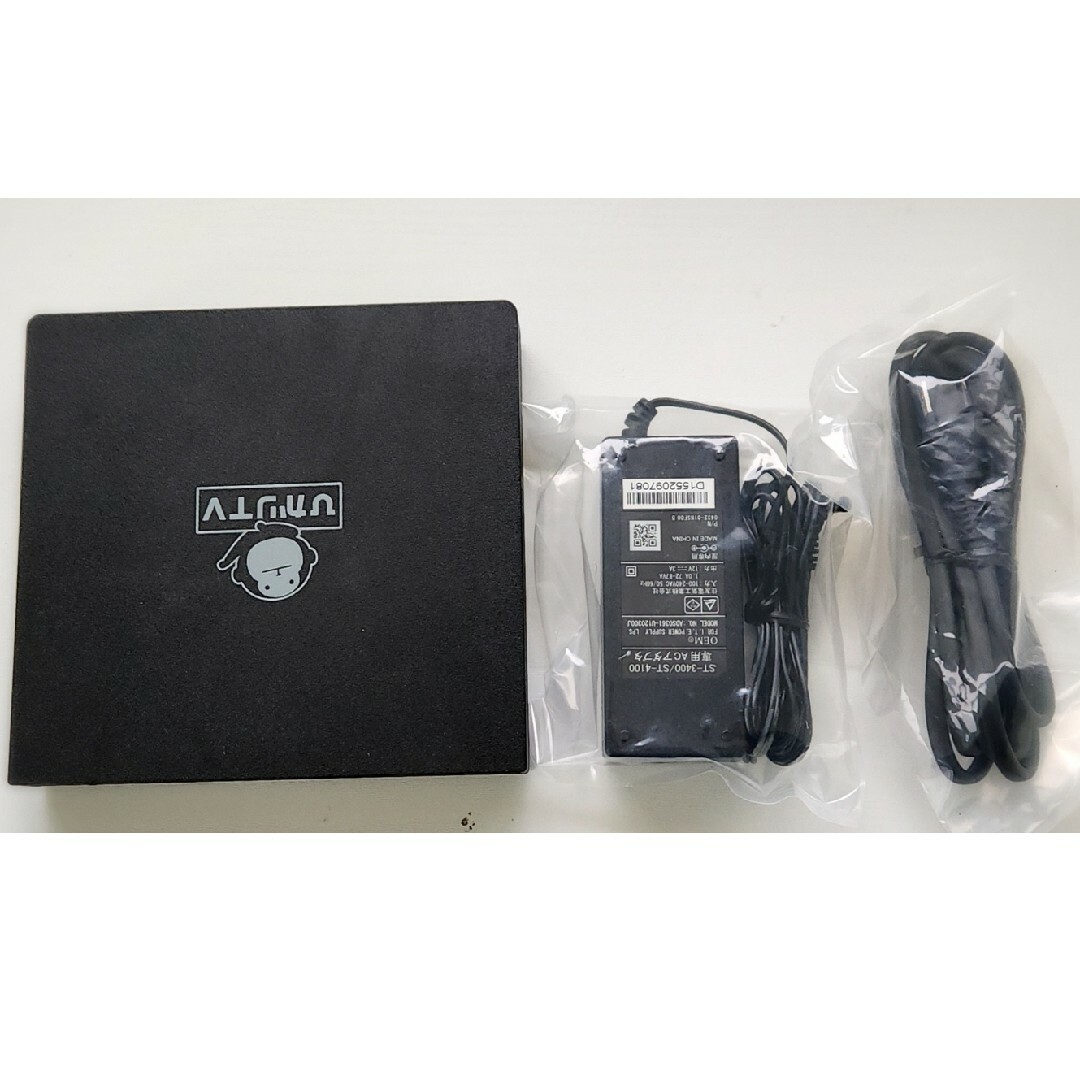 (中古美品)ひかりTV4K対応チューナーST-3400  本体+電源コード スマホ/家電/カメラのテレビ/映像機器(その他)の商品写真