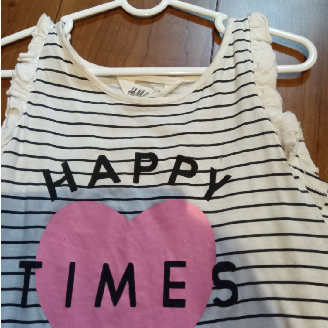 H&M(エイチアンドエム)のH＆Mボーダータンクトップ キッズ/ベビー/マタニティのキッズ服女の子用(90cm~)(Tシャツ/カットソー)の商品写真