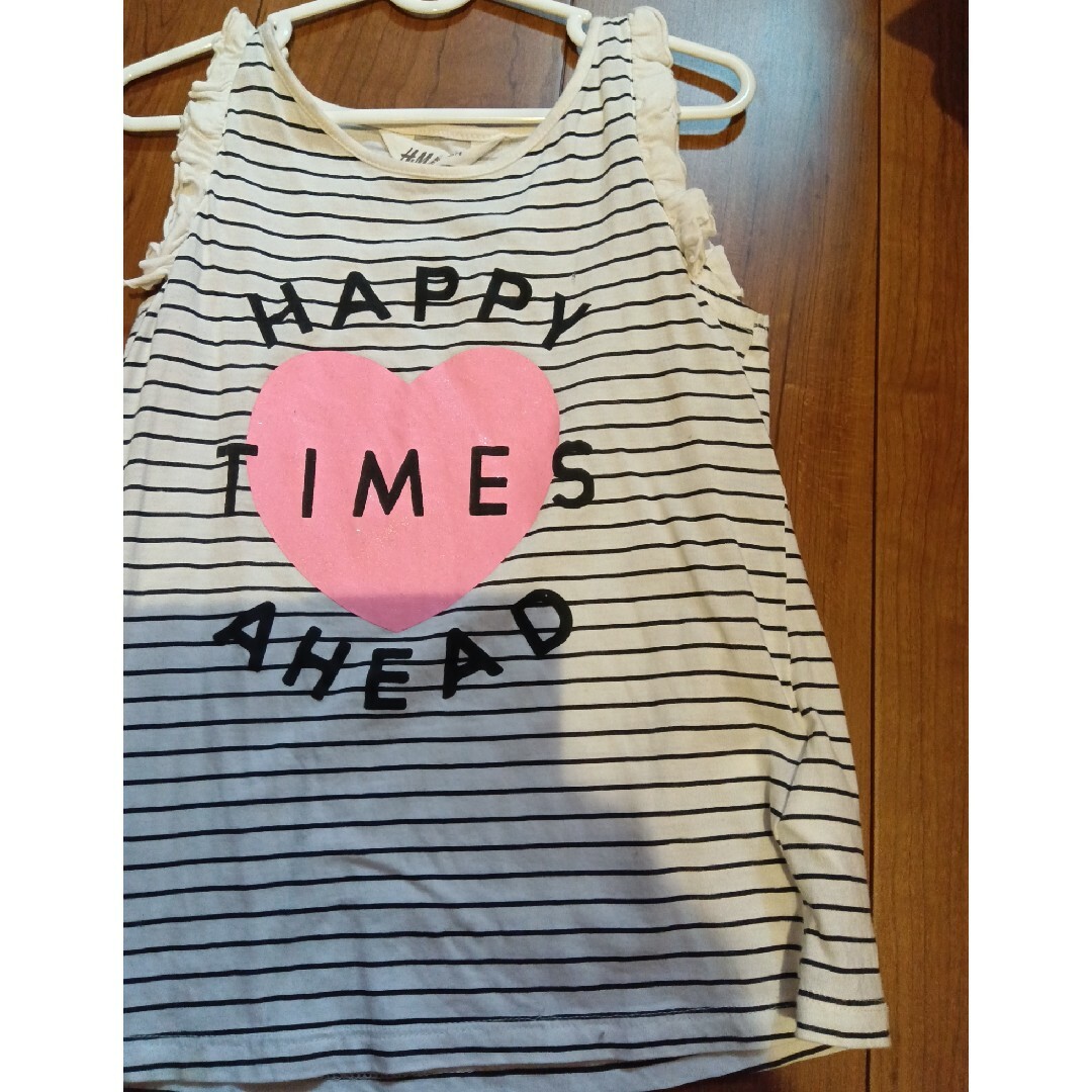 H&M(エイチアンドエム)のH＆Mボーダータンクトップ キッズ/ベビー/マタニティのキッズ服女の子用(90cm~)(Tシャツ/カットソー)の商品写真