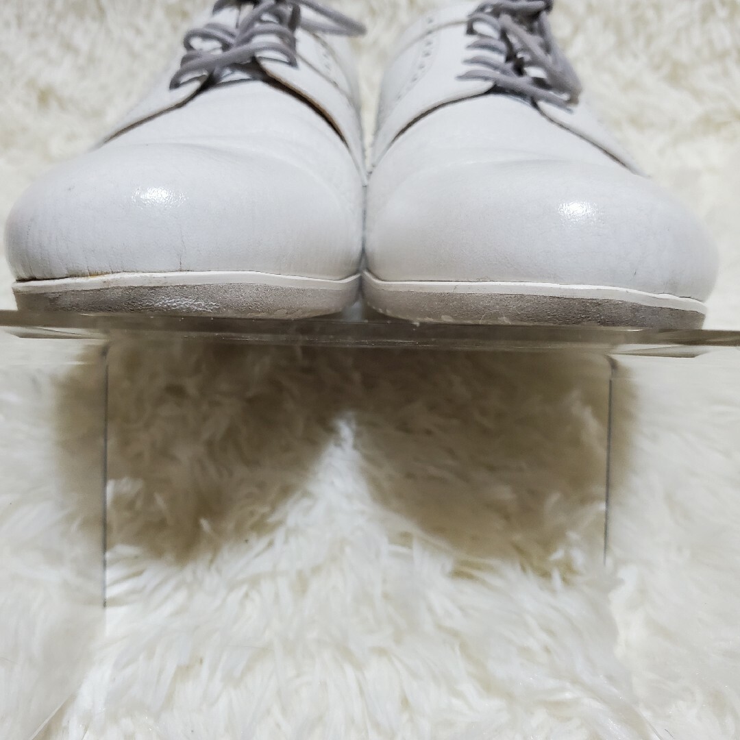 ARTISAN  アルチザン　ホワイト　ローファー　革靴　シボレザー　チップ メンズの靴/シューズ(ドレス/ビジネス)の商品写真