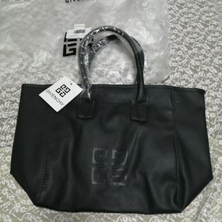 GIVENCHY - 新品未使用◆ジバンシー  海外限定商品!! PUレザー トートバッグ 男女兼用