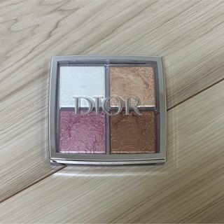 ディオール(Dior)のディオール　バックステージフェイスグロウパレット001(フェイスカラー)