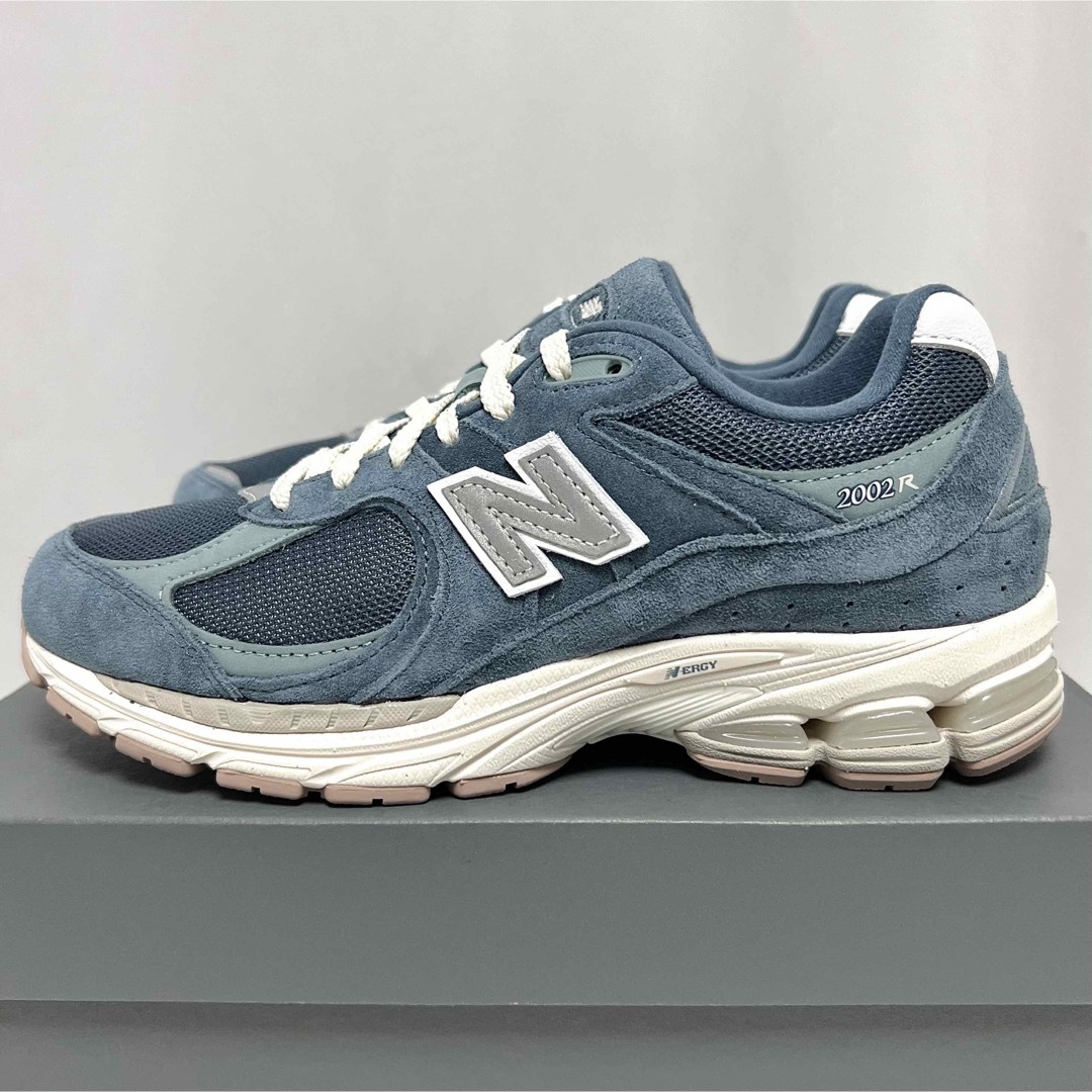 New Balance(ニューバランス)の24.5cm 新品 ニューバランス 2002 紺 スニーカー 2002R RHC レディースの靴/シューズ(スニーカー)の商品写真