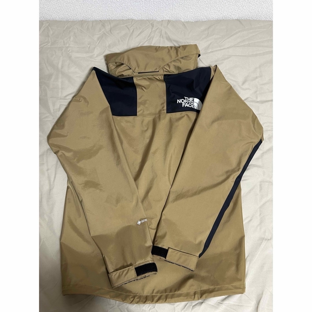 THE NORTH FACE(ザノースフェイス)の【ノースフェイス】マウンテンレインテックスジャケット　ベージュ（S） レディースのジャケット/アウター(ナイロンジャケット)の商品写真