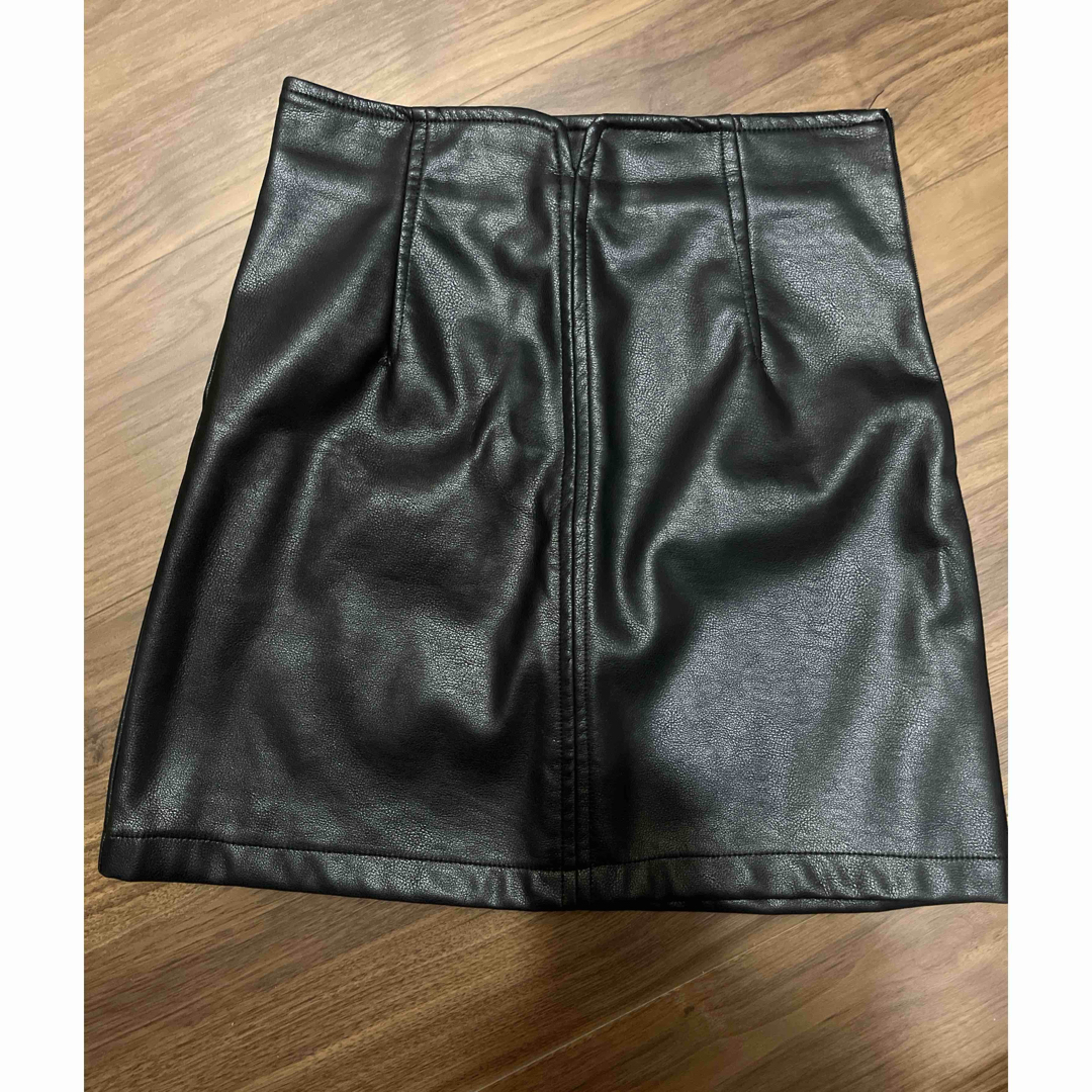 SHEIN(シーイン)のレザーミニスカート レディースのスカート(ミニスカート)の商品写真