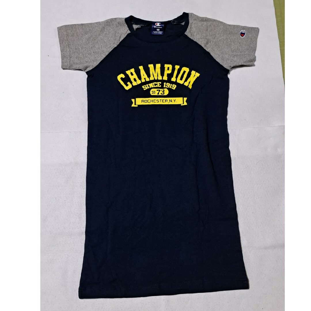 Champion(チャンピオン)のチャンピオン　ワンピース　サイズ150 キッズ/ベビー/マタニティのキッズ服女の子用(90cm~)(ワンピース)の商品写真