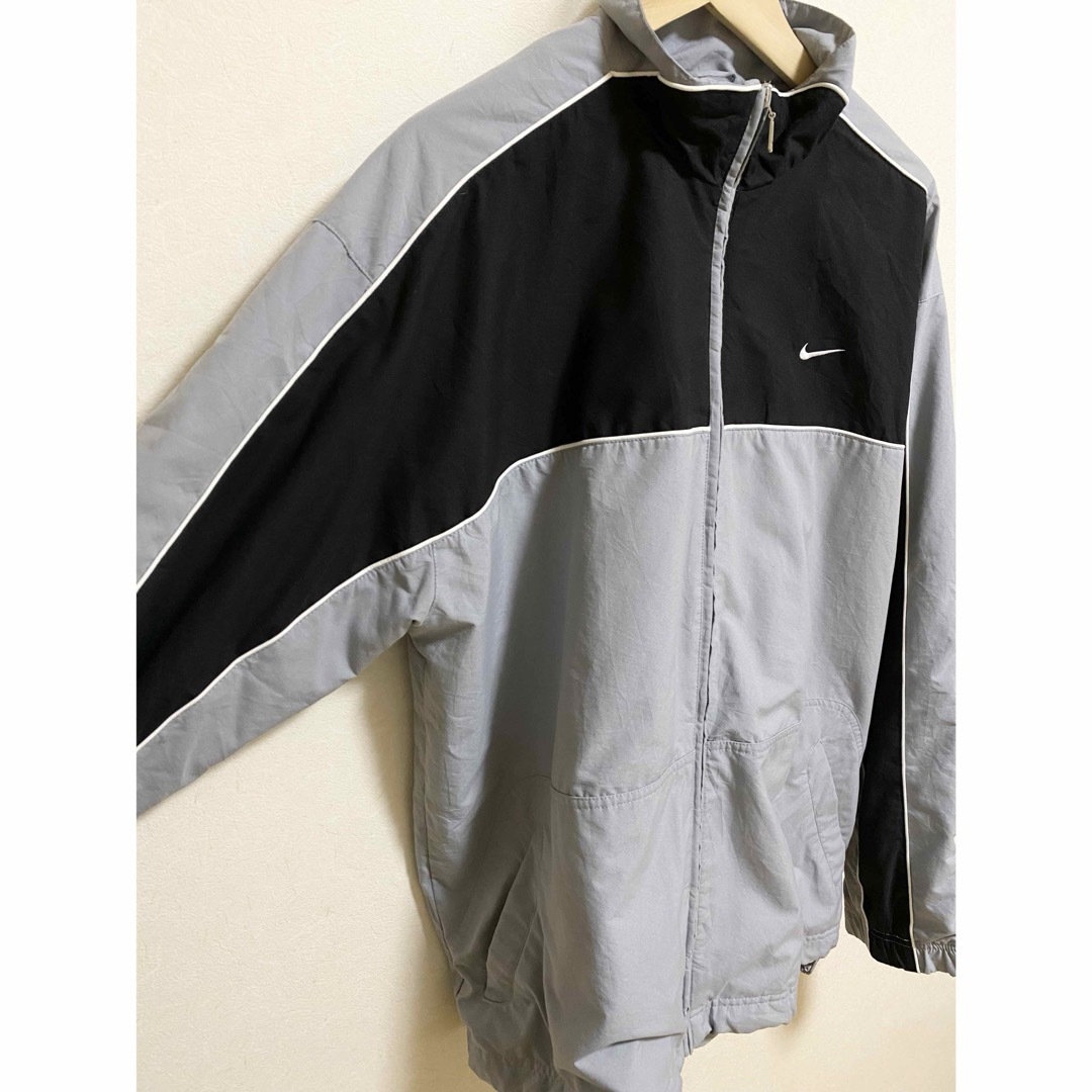 NIKE(ナイキ)のNIKE／ブルゾンジャケット／サイズXL／グレー メンズのジャケット/アウター(その他)の商品写真